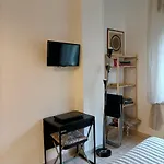 Simonetta\'s Apartment in Porta Vittoria